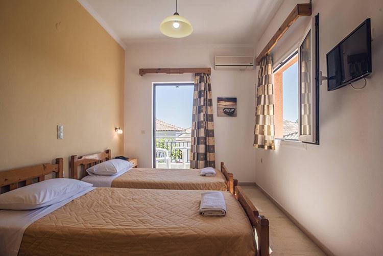 Hotel Omirico Gouviá Extérieur photo